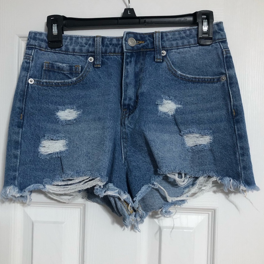 BP Be Responsible cut off denim jean short shorts‎ women 27 distressed waist 28”